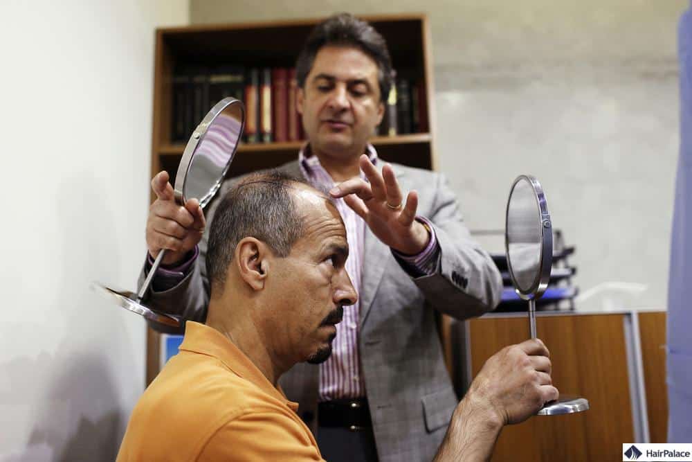 Faktor für die Kosten einer Haartransplantation in der Türkei